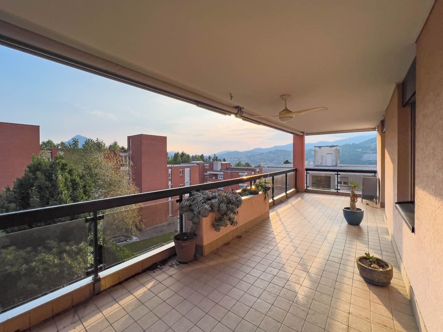 Apartment for sale in Pregassona in a quiet but well-serviced area
