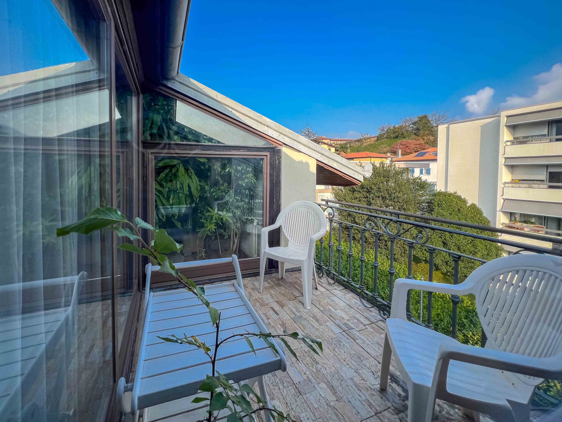 Caratteristico attico 3.5 locali in vendita a Balerna