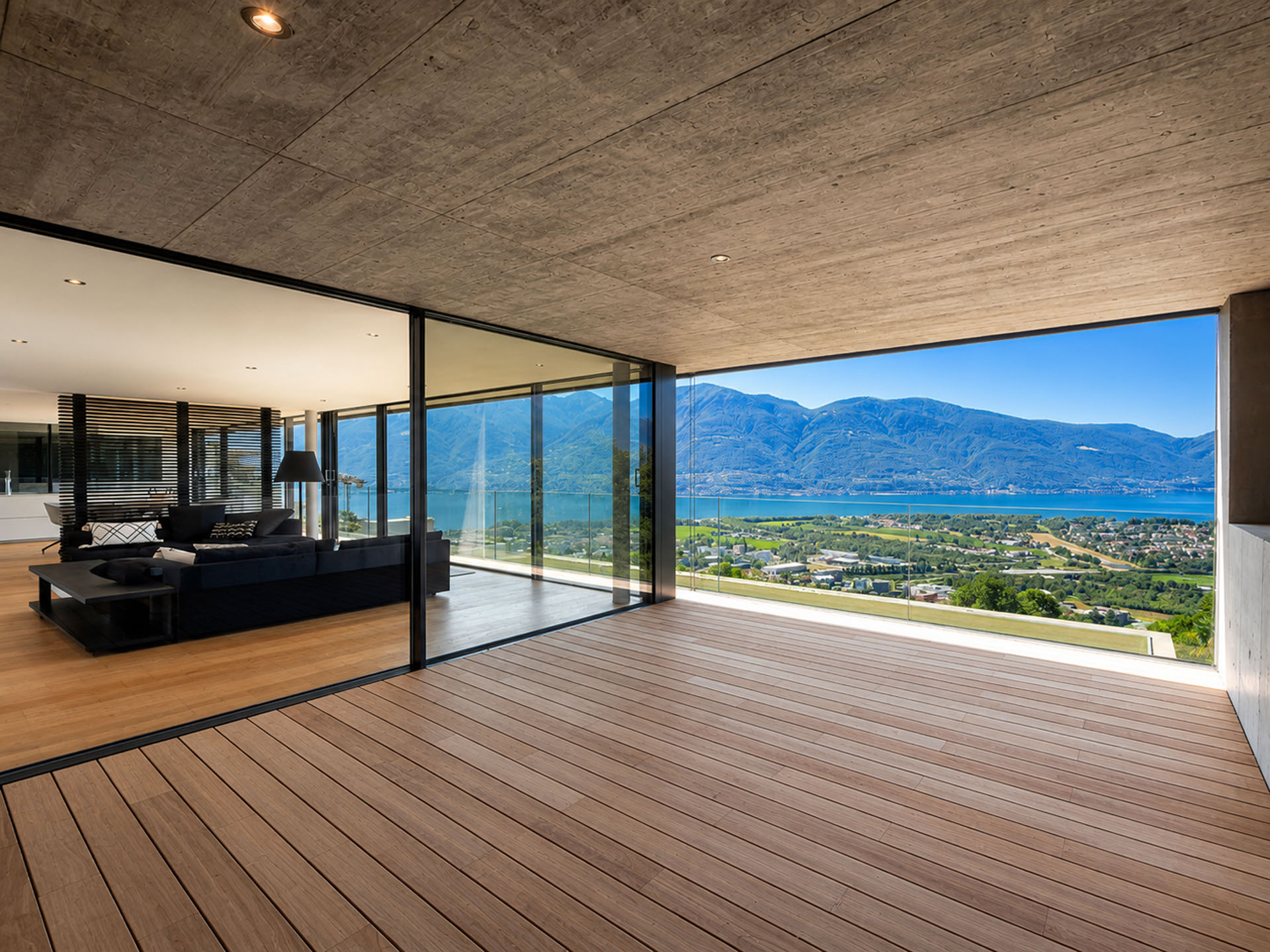 Attico vista lago in vendita a Locarno Attico vista lago in vendita a Locarno