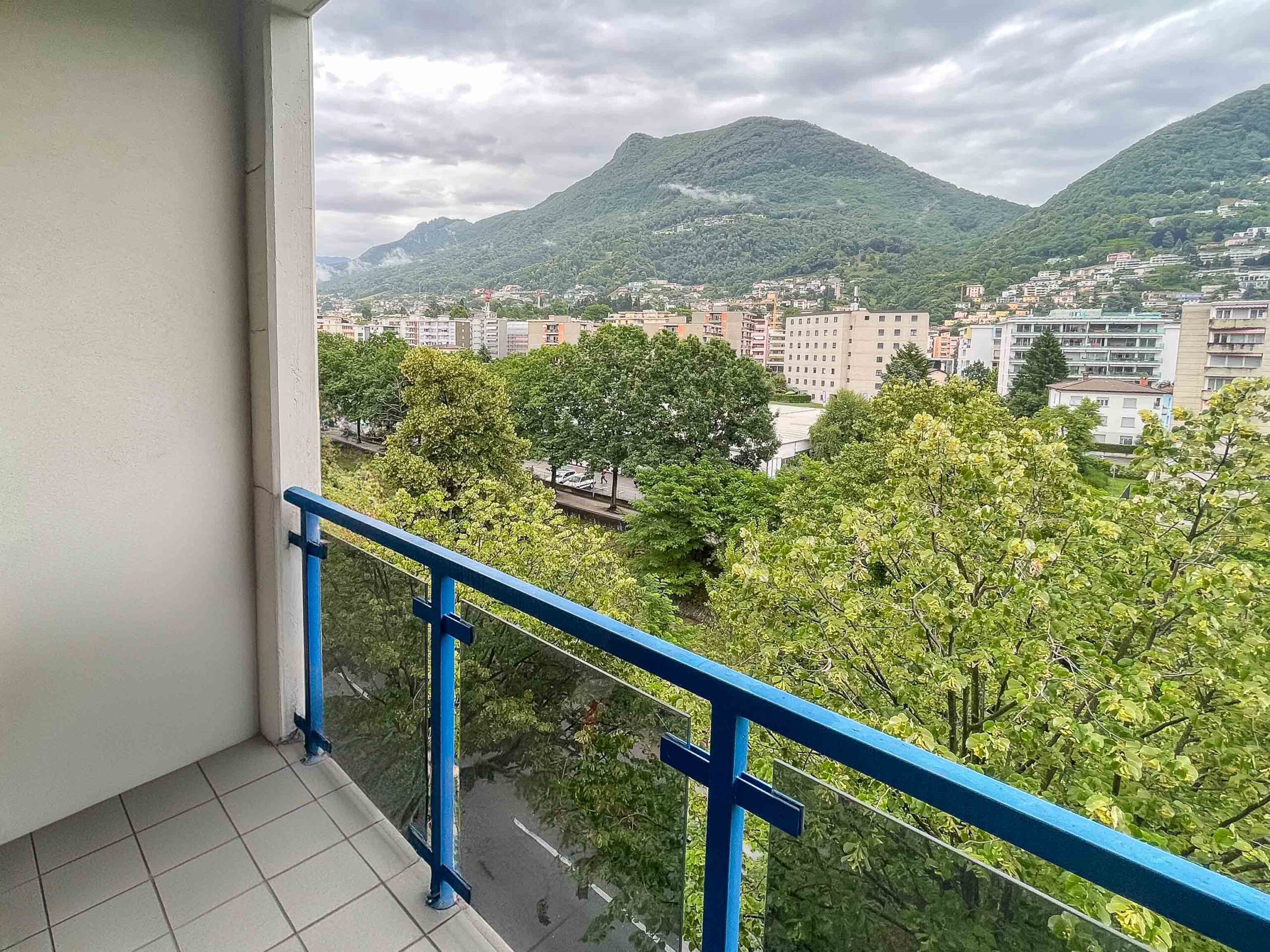 2.5-room apartment for sale in Lugano central area