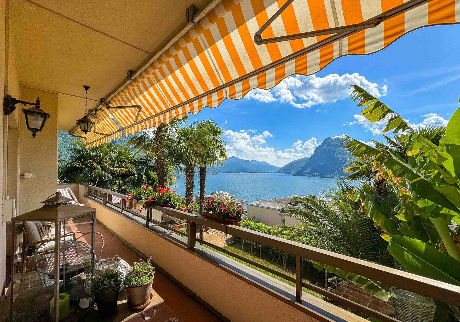 Lake view apartment for sale in Castagnola. Secondary residence.