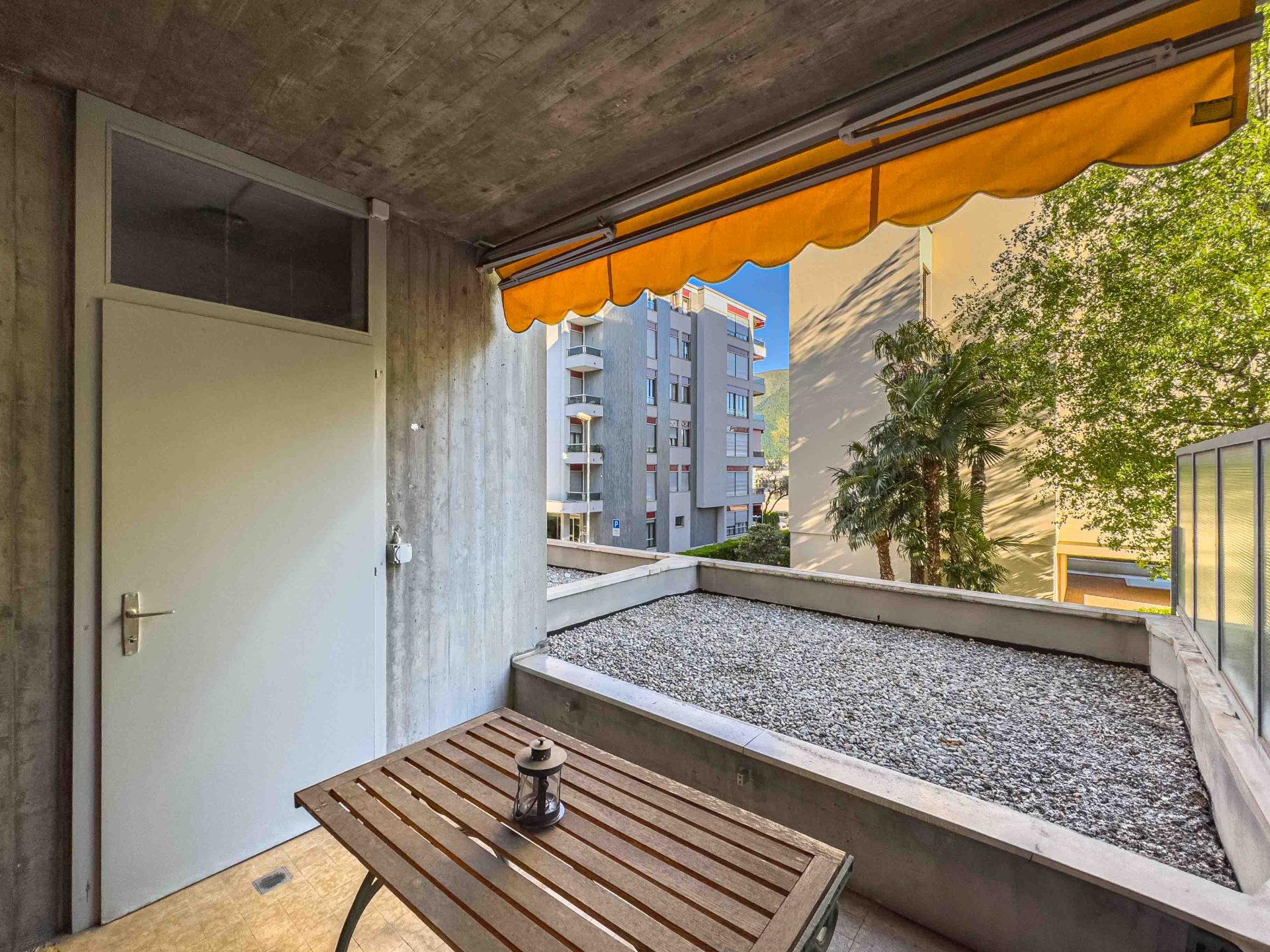 Appartamento 2.5 locali a breve distanza dal lago in affitto a Lugano