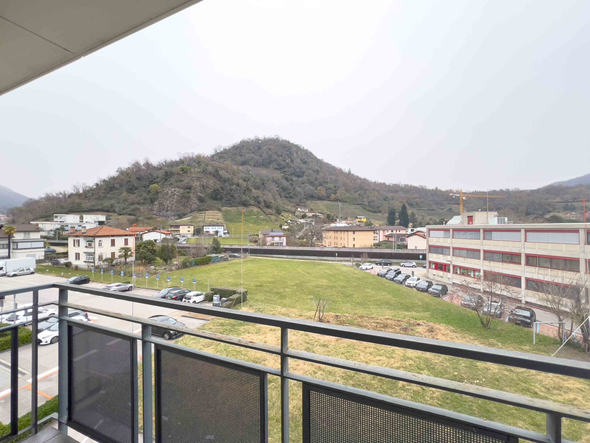 3.5-Zimmer-Wohnung in Lamone zu verkaufen