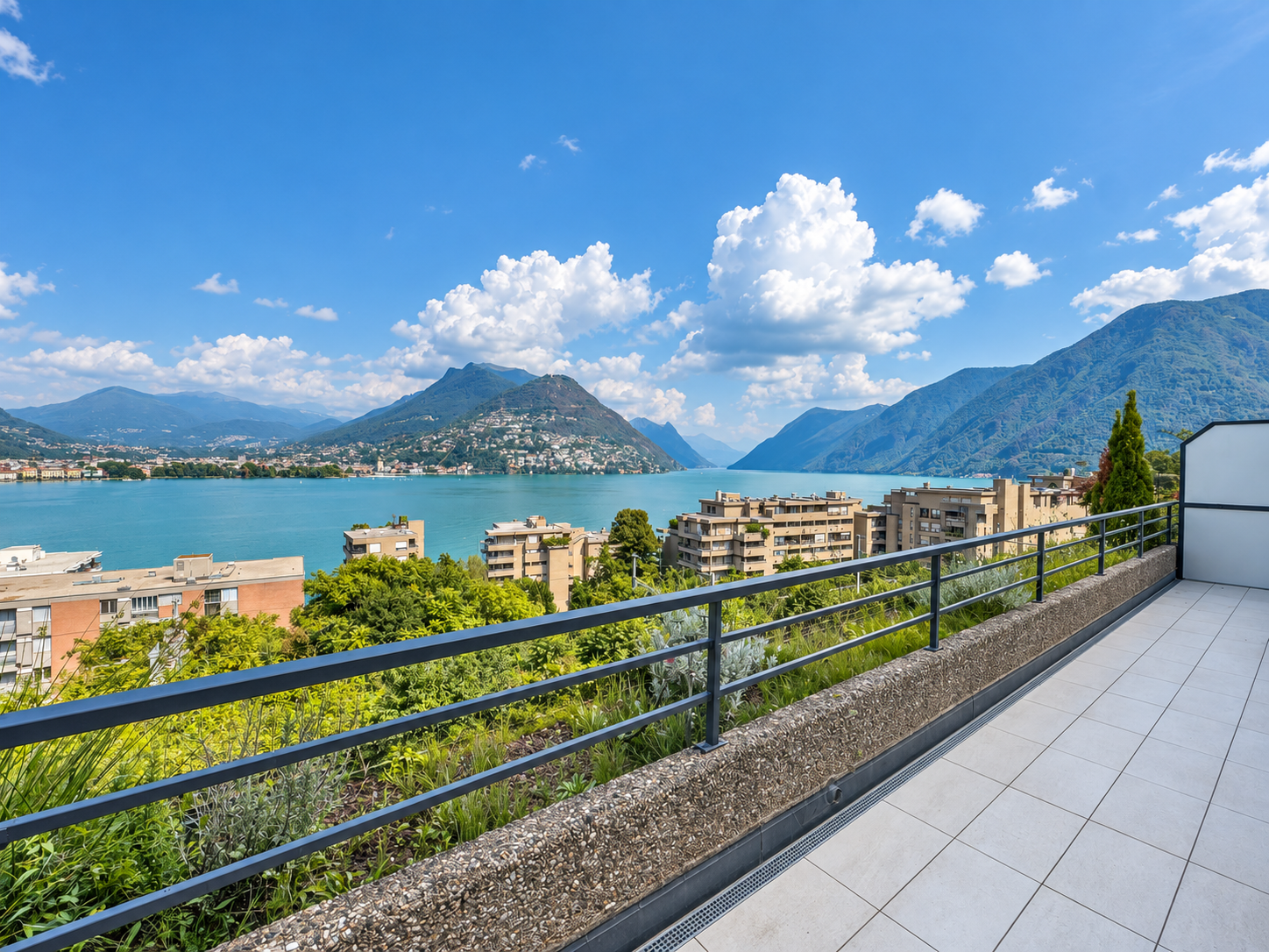 3,5-Zimmer-Wohnung mit Seeblick in Paradiso zu verkaufen