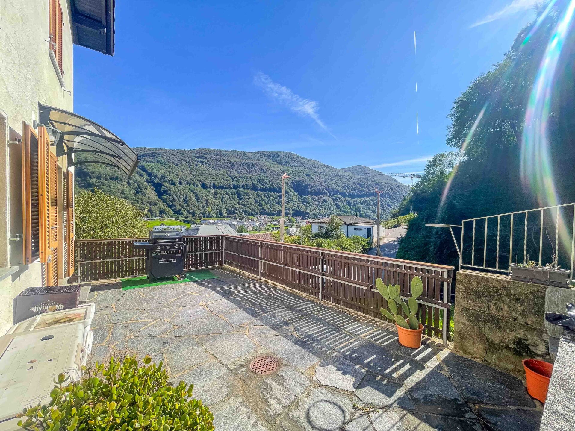 Appartamento 4.5 locali con ampia terrazza in affitto a Barbengo