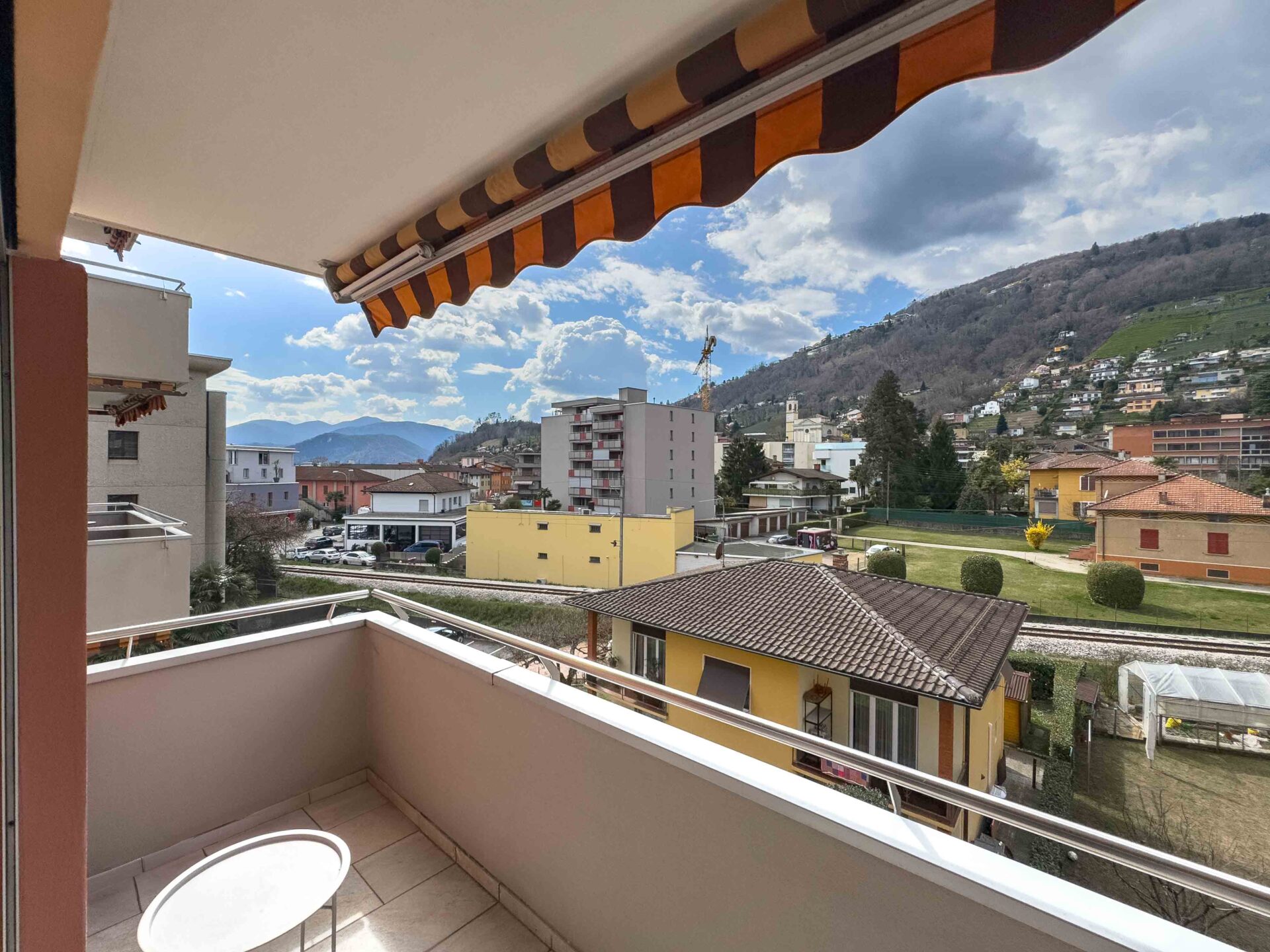 Monolocale in vendita ad Agno