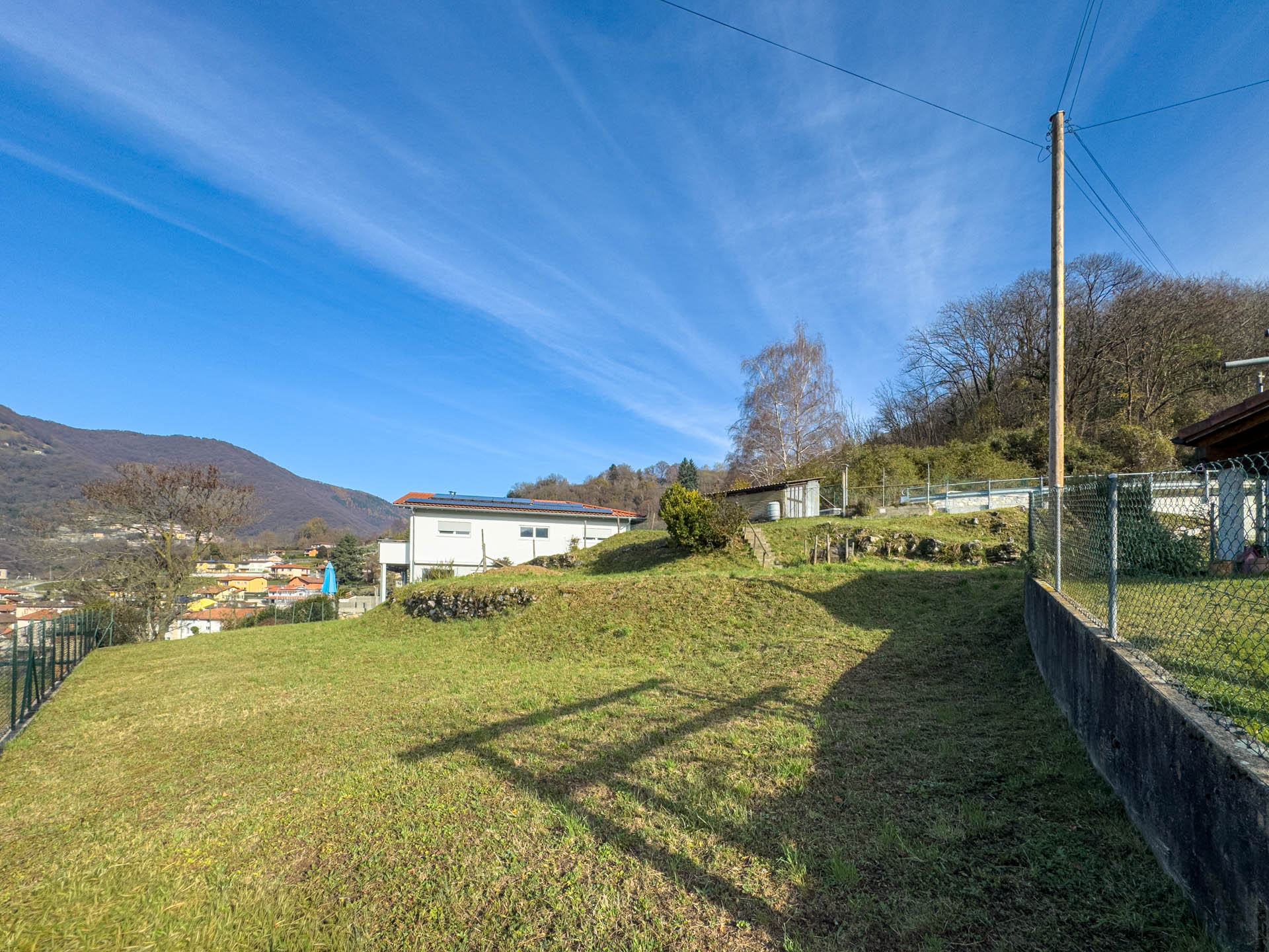 Building land for sale in Caneggio