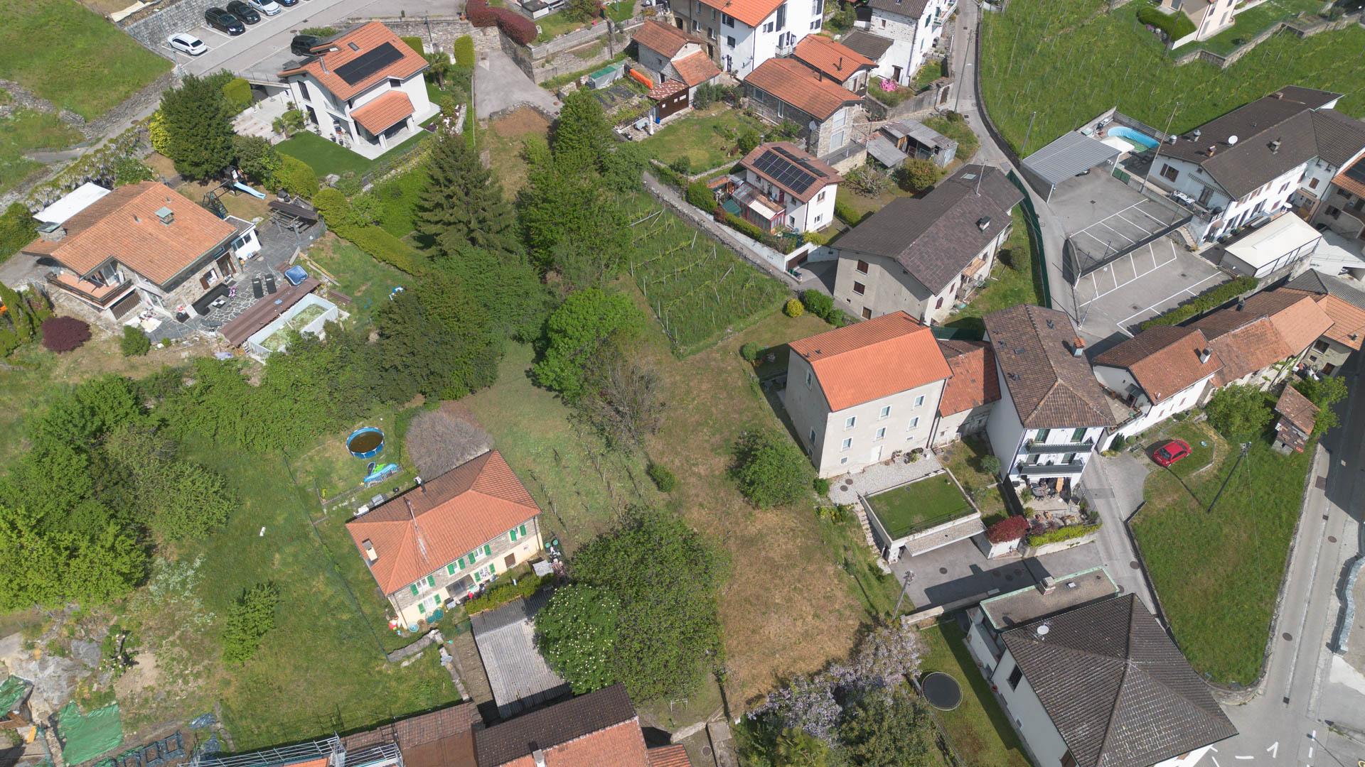 Terreno edificabile in vendita a Mezzovico Terreno edificabile in vendita a Mezzovico
